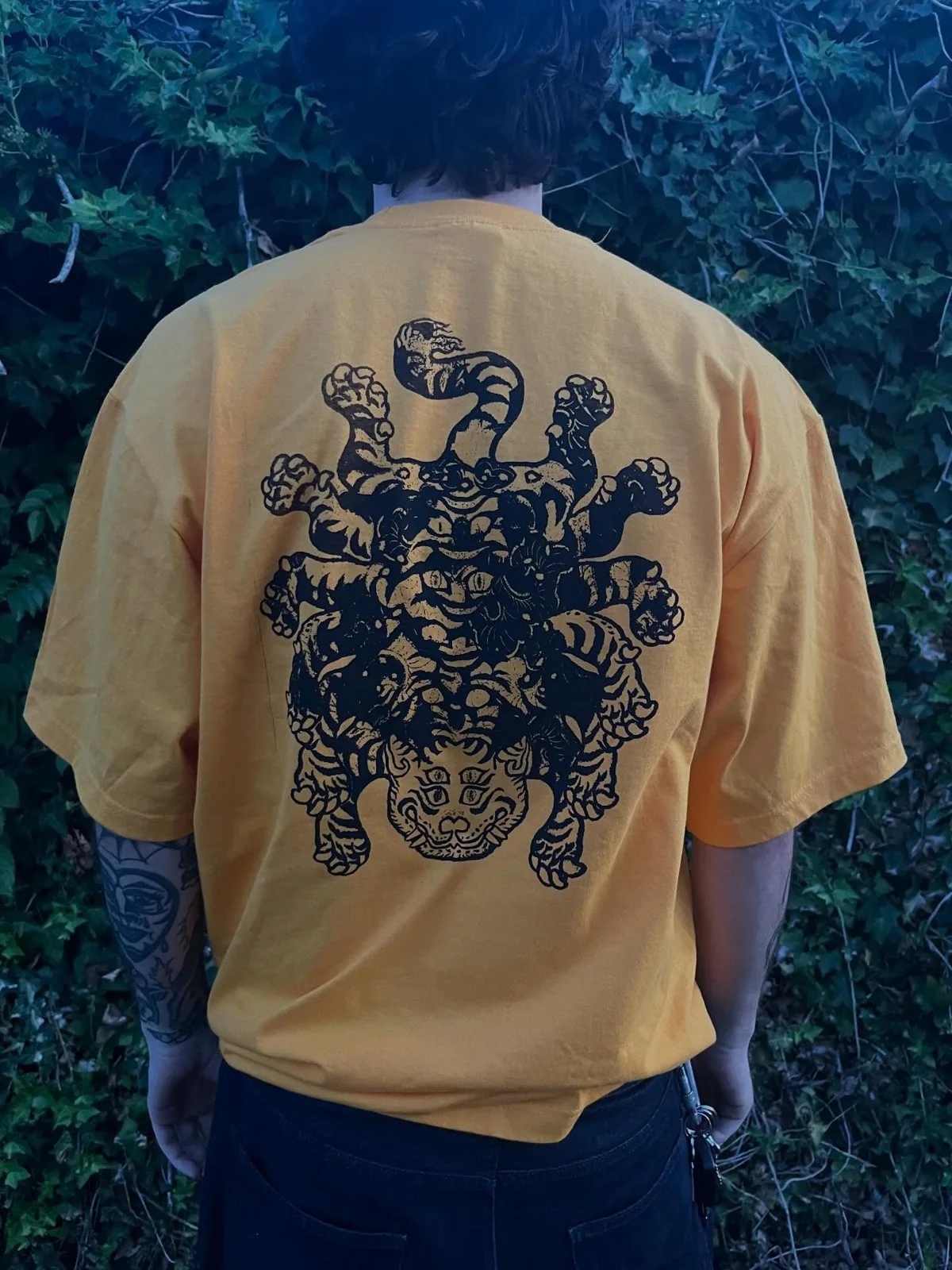 Beast yellow tee, photo 1